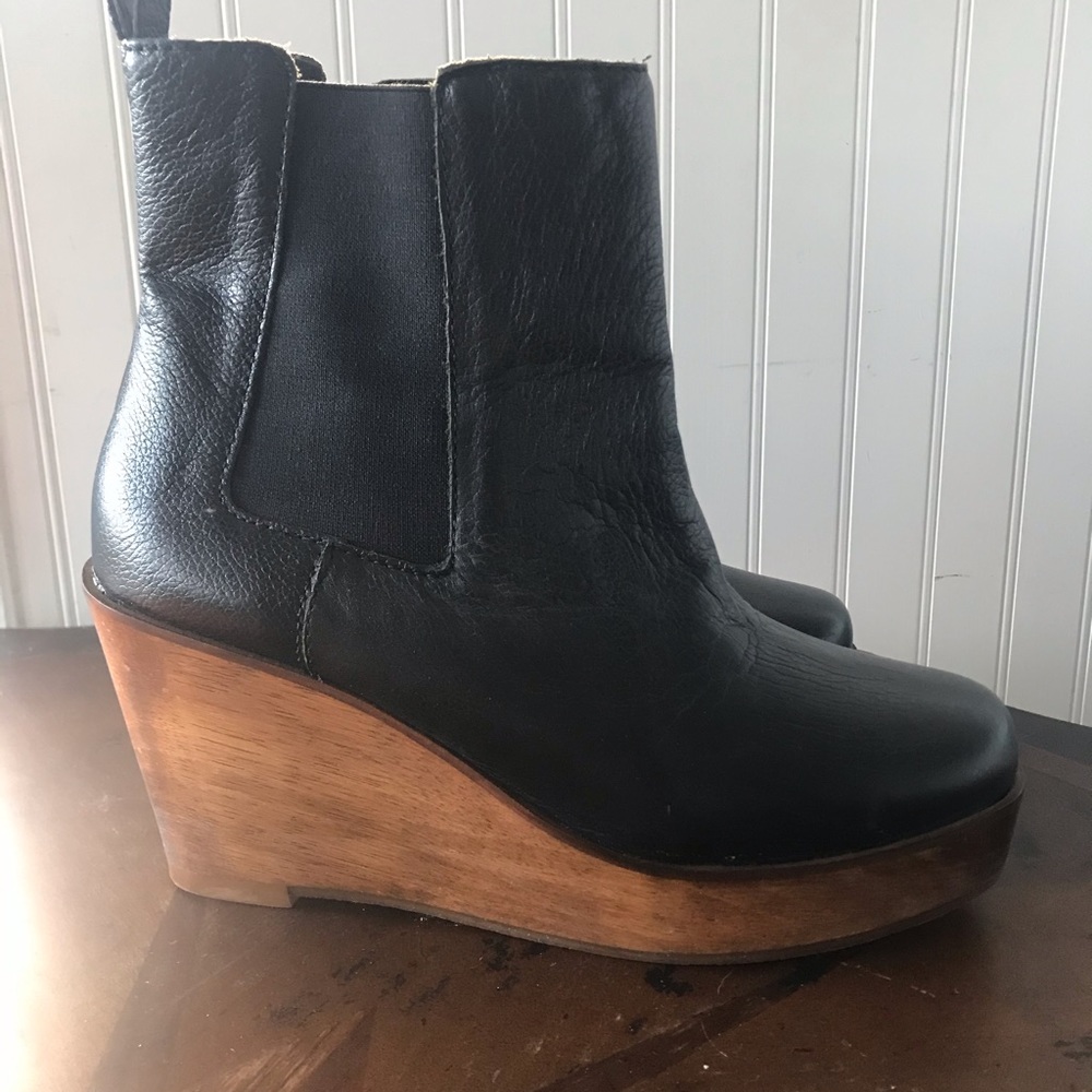 Black wedge ankle boot